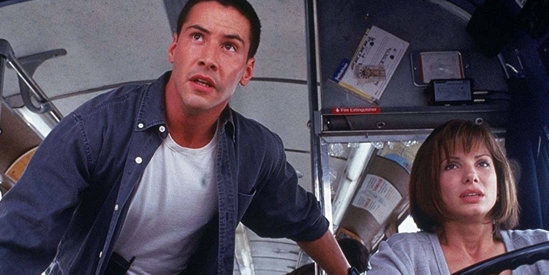 Keanu Reeves and Sandra Bullock Are Peak Hotness in 'Speed'
