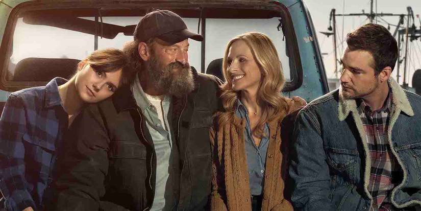 The cast of CODA smiling