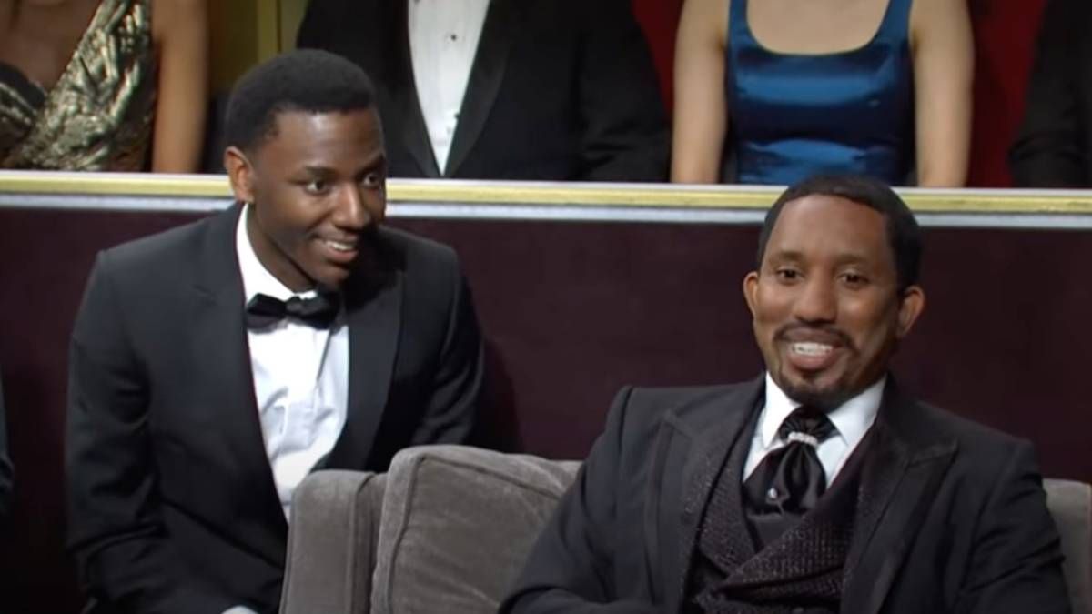 Snl Oscars Seat Fillers Get Put In An Awkward Position