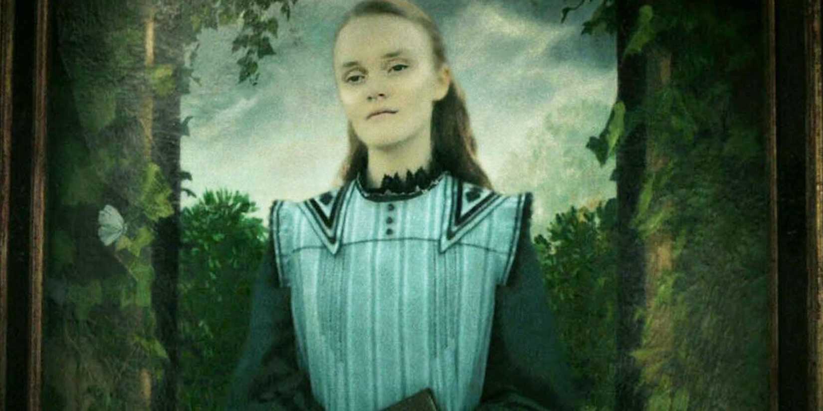 A portrait of a young Ariana Dumbledore (Hebe Beardsall) in the Harry Potter film series.