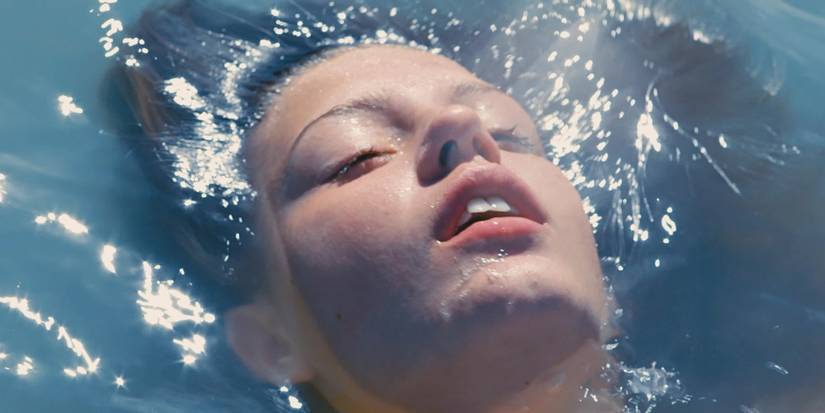 Filmlarda jinsiy aloqa narxlari Onlayn chatlardagi shaxsiy suhbatlarning yozuvlari