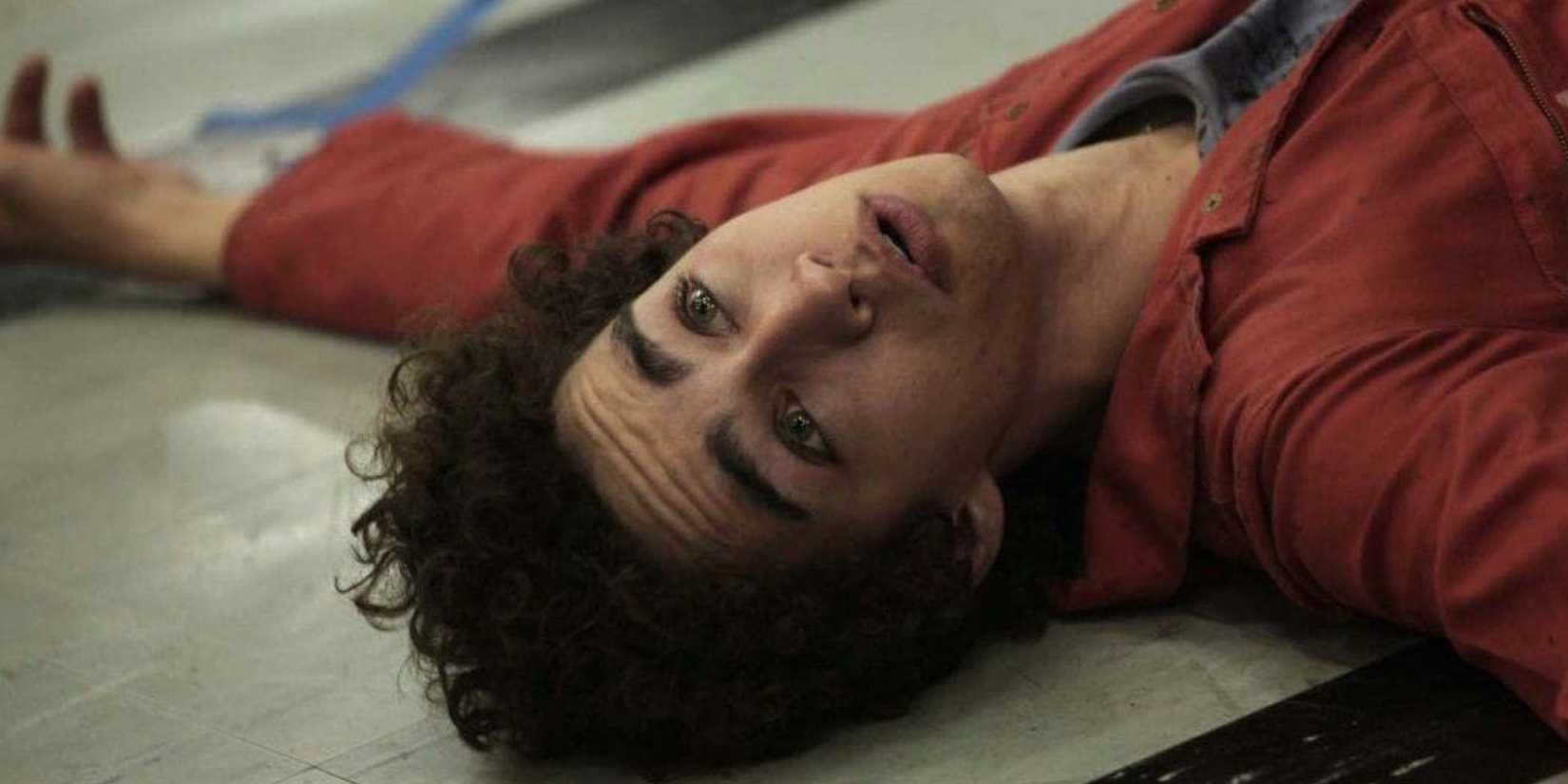 Robert Sheehan laying on the ground in 'Misfits'