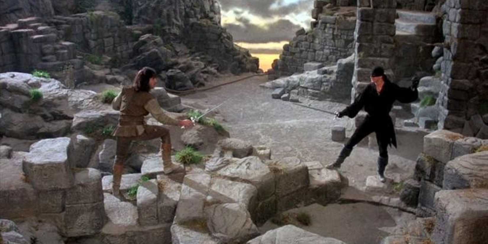 Inigo (Mandy Patinkin) and Westley (Cary Elwes) fighting in 'The Princess Bride'