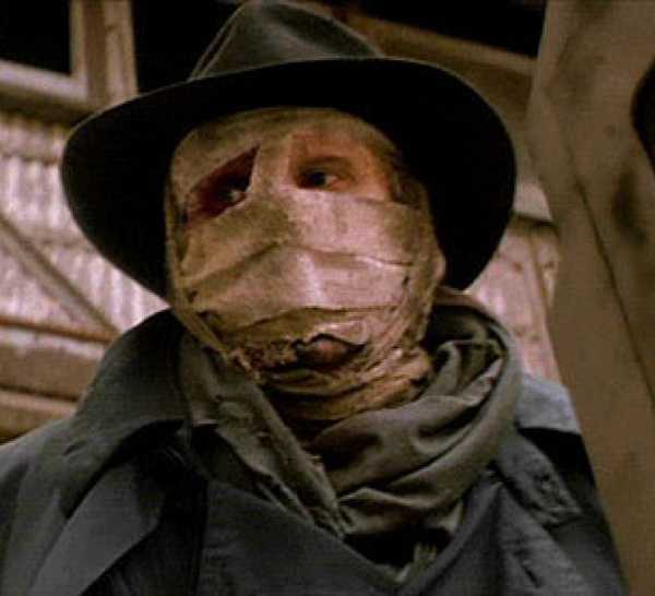 darkman-liam-neeson-sam-raimi-1