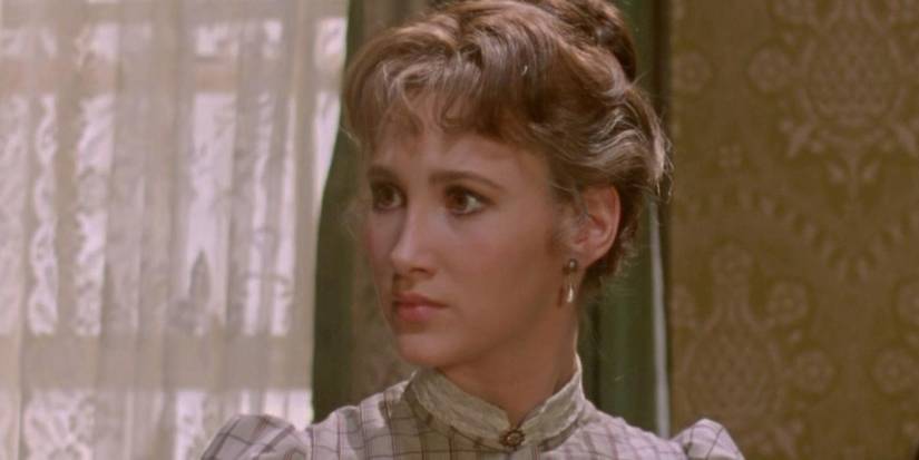 Rosalyn Landor as Helen Stoner in 'The Adventures of Sherlock Holmes: The Speckled Band"