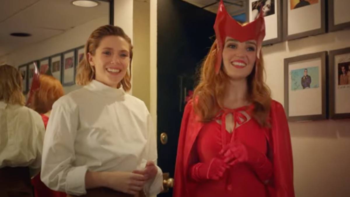 Snl Chloe Fineman Understudies For Elizabeth Olsen Cecily Strong And