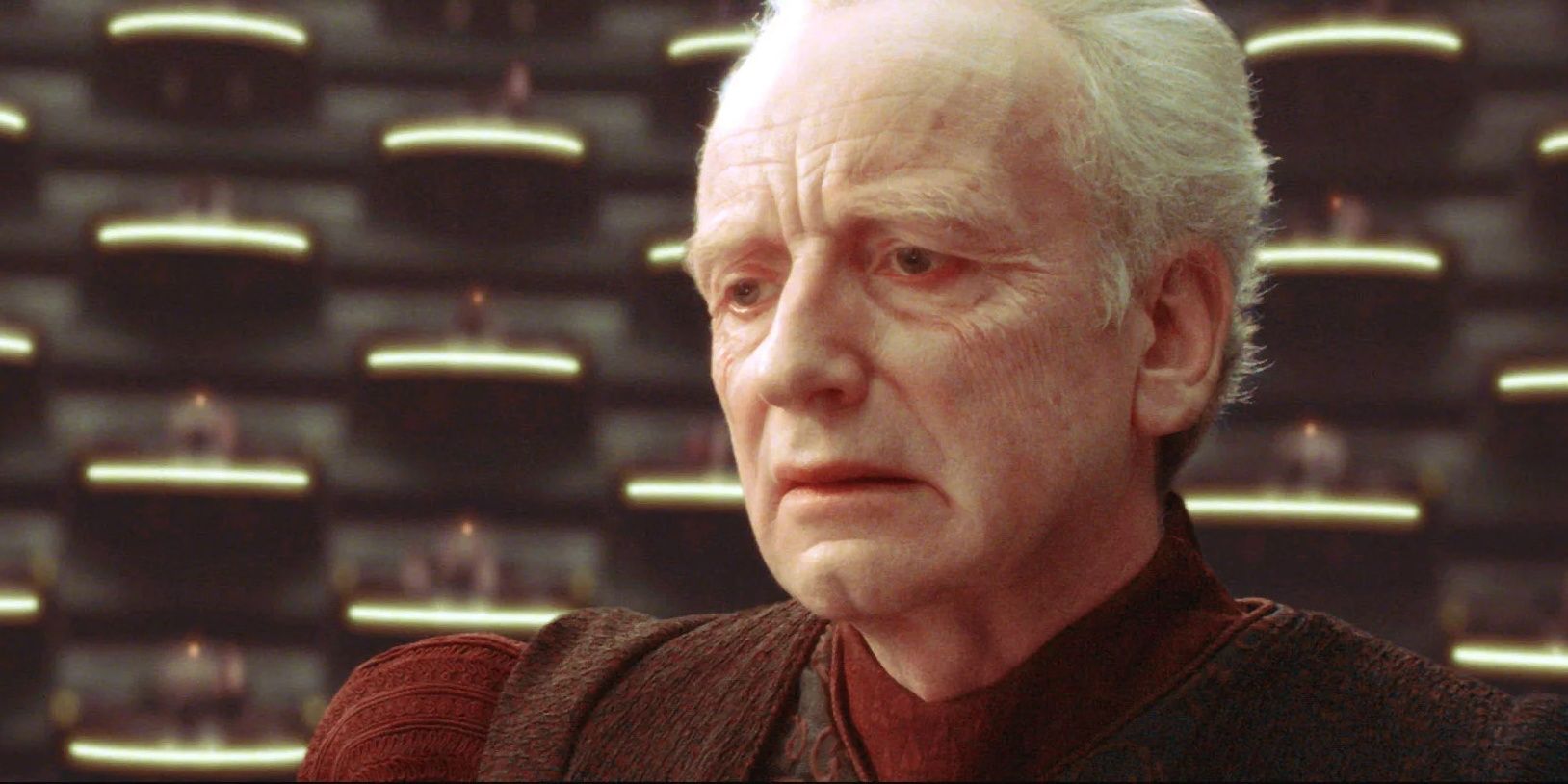 Emperor Palpatine Is the Luckiest Villain in the Star Wars Saga