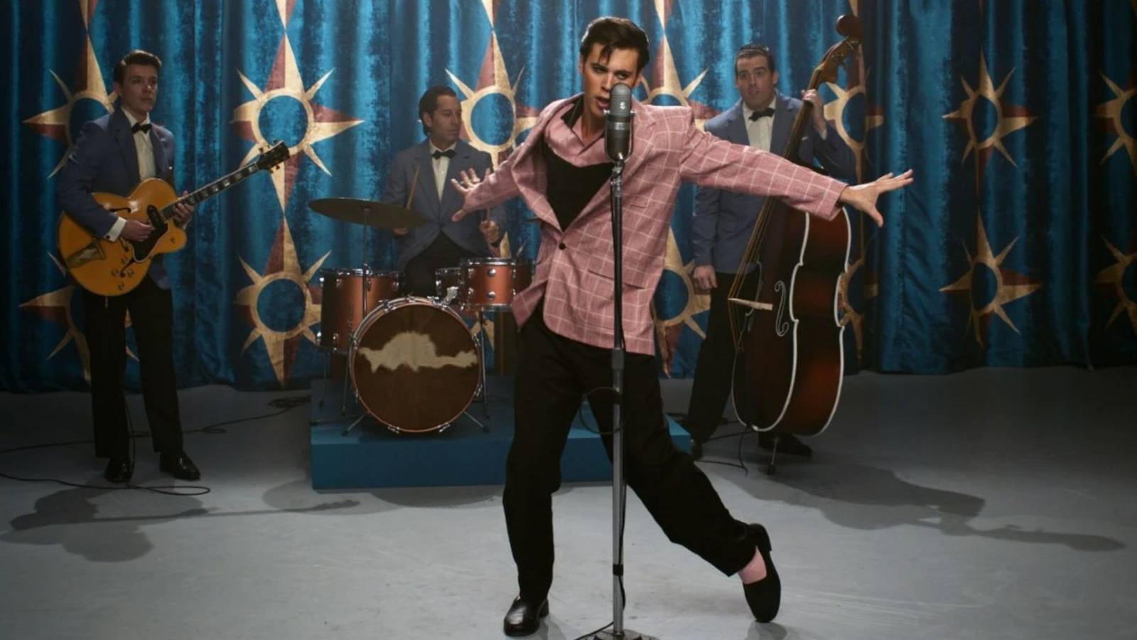 Elvis Rocks Past $100 Million at Domestic Box Office