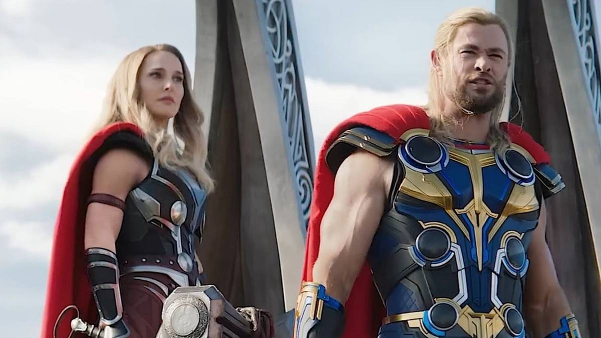 Chris Hemsworth “Became a Parody of Himself” in ‘Thor: Love and Thunder’