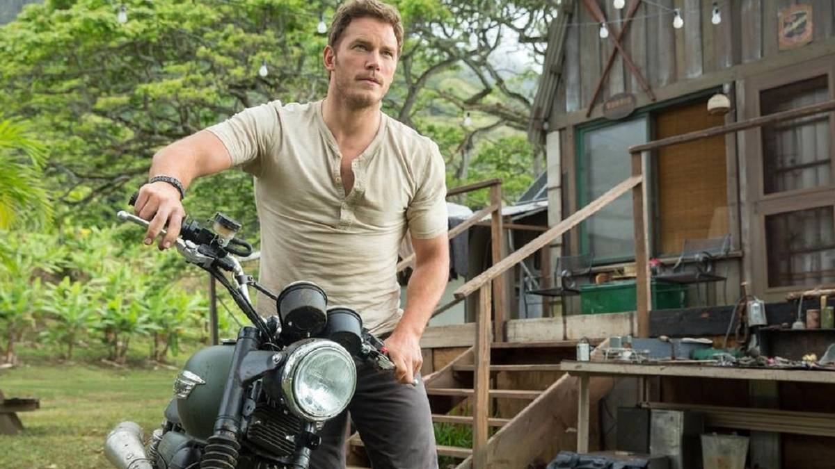 Chris Pratt Wants to See the ‘Jurassic World’ Franchise Go Underwater