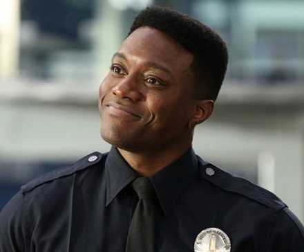 Aaron Thorsen (Tru Valentino) in uniform in 'The Rookie'.