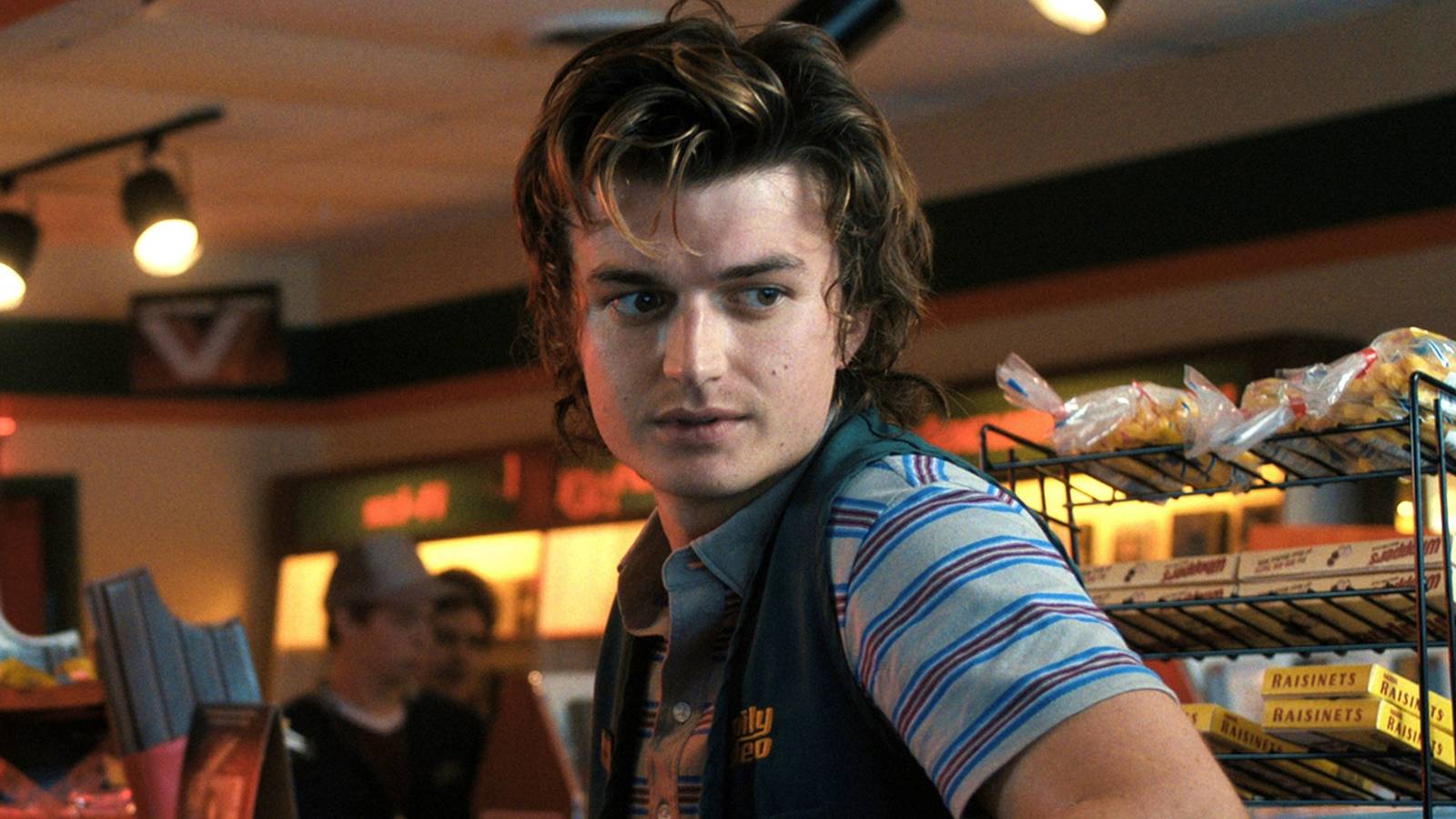 Netflix’s ‘Stranger Things’ Spin-Off Teases Steve Harrington’s Most ...