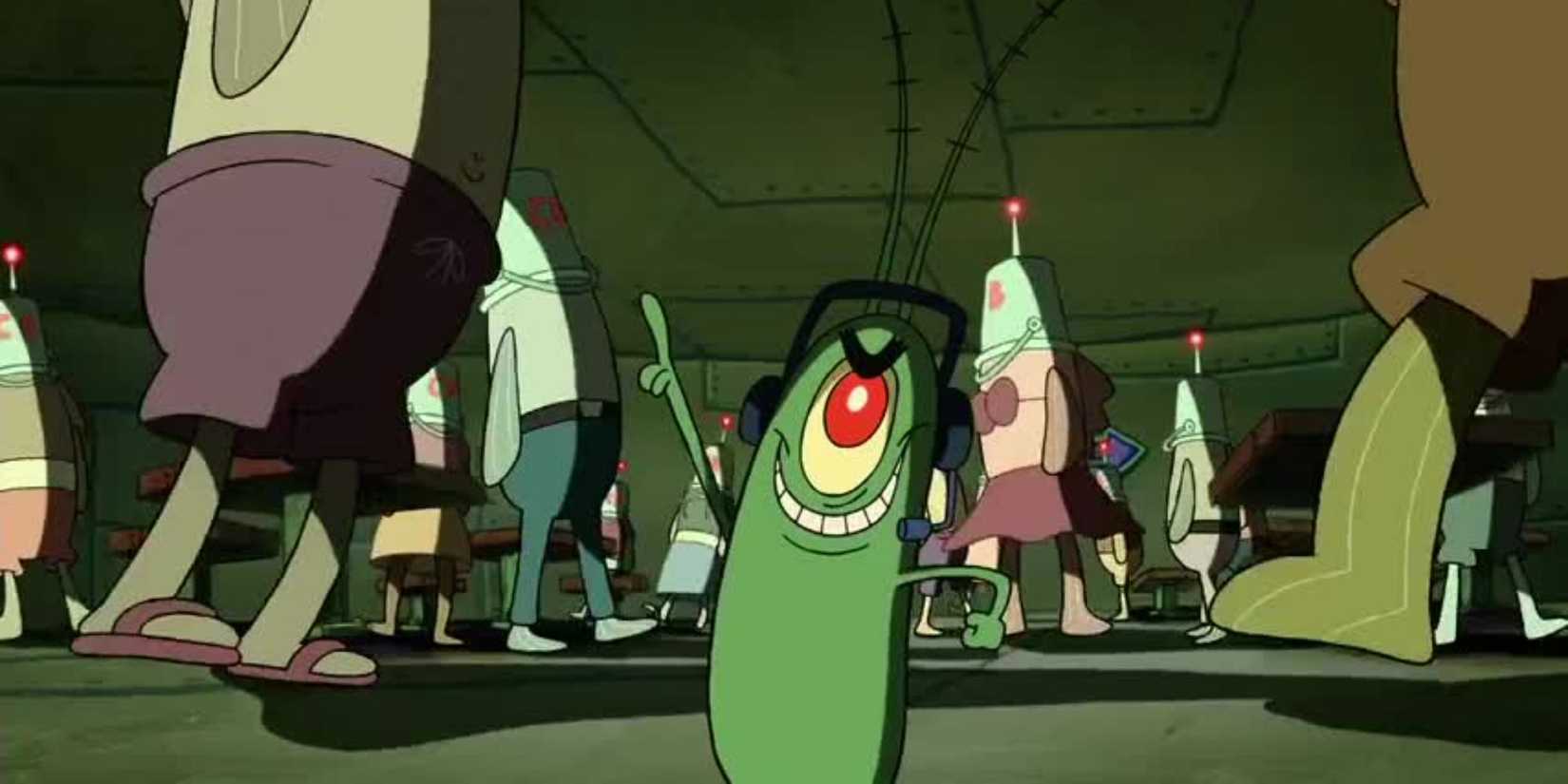 Plankton commands his slaves 