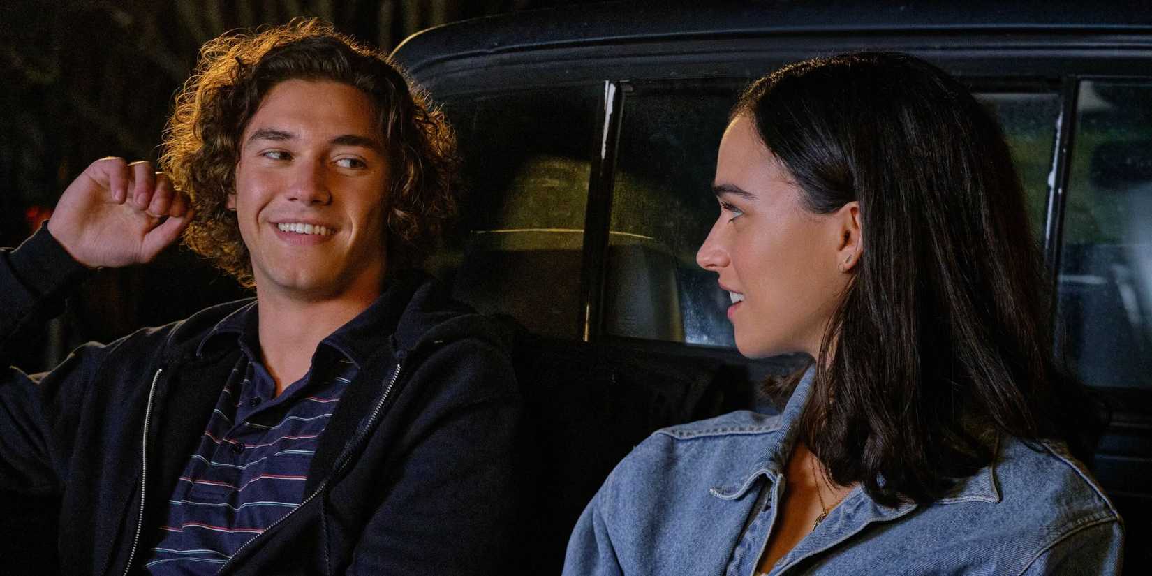 Belmont Cameli and Emma Pasarow in 'Along for the Ride'