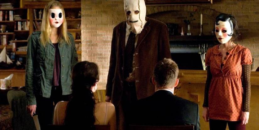 Still from The Strangers (2008)