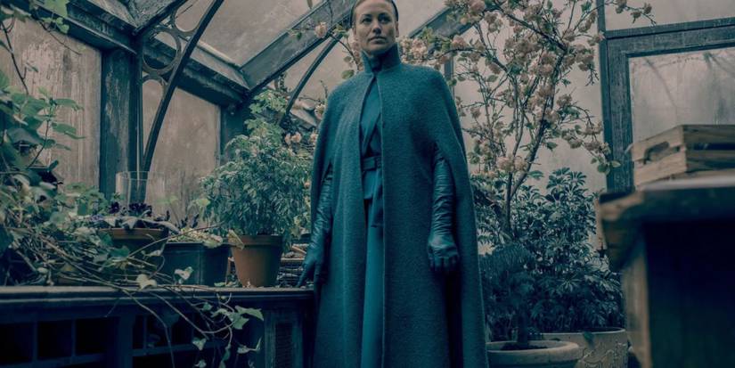 green emerald velvet dress The Handmaids Tale Serena Joy Waterford Coat