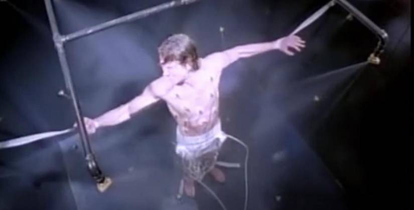 Sliders Episodes With the Most Memorable Parallel Universes