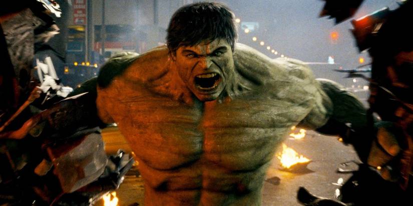The Hulk (Edward Norton) roaring in the street in 'The Incredible Hulk' (2008).