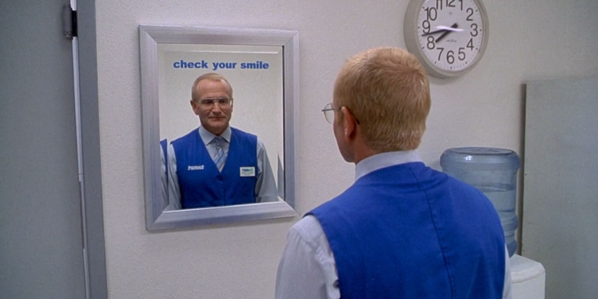 Robin Williams' Psychological Thriller 'One Hour Photo' Leaving Peacock Soon