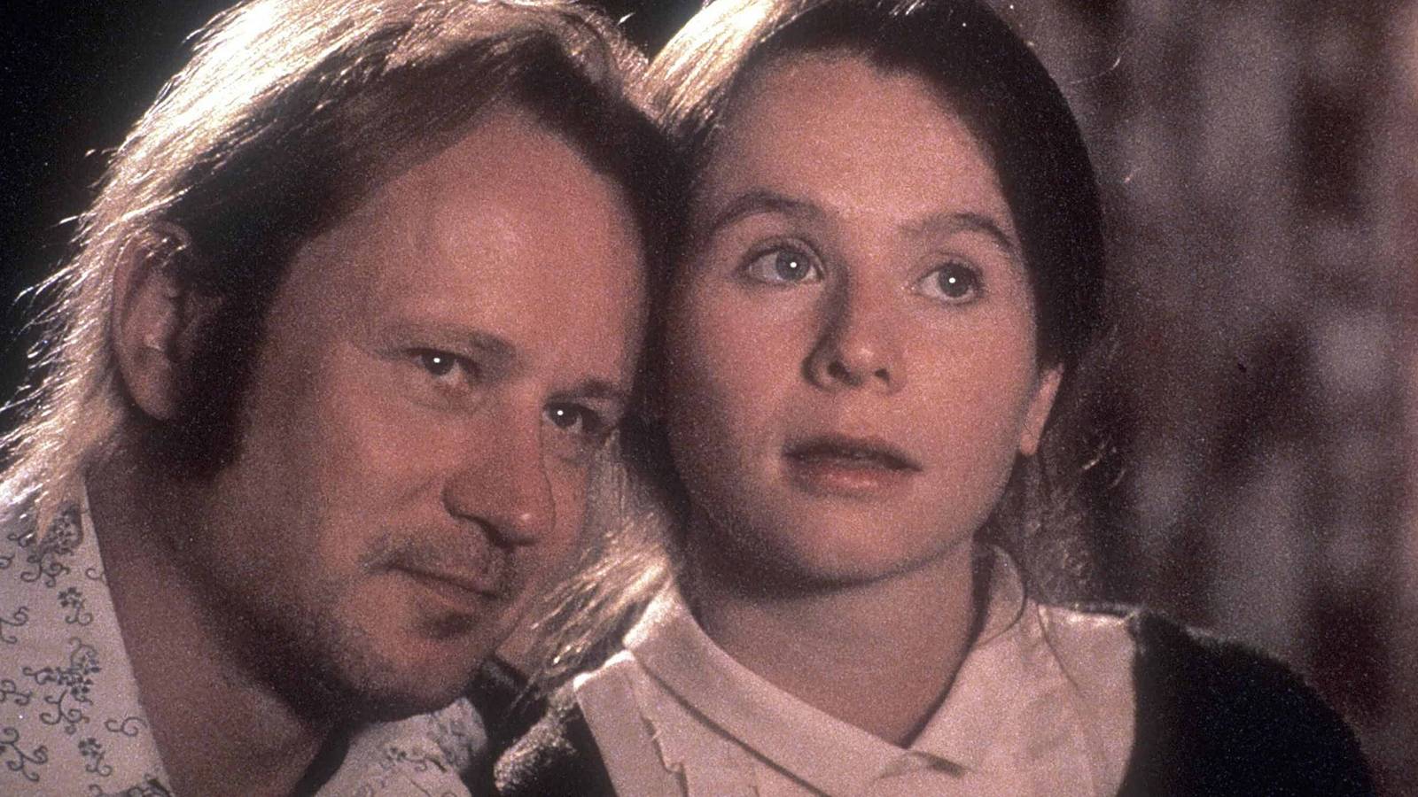 Stellan Skarsgard and Emily Watson in Breaking the Waves