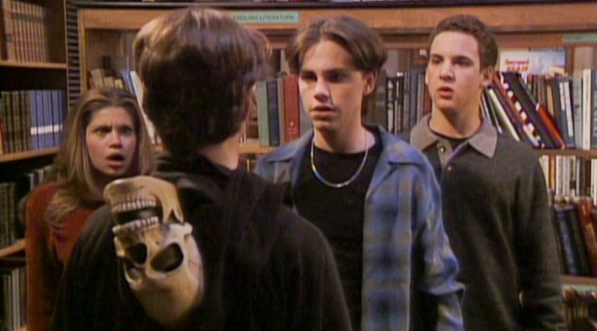image-1 Forget ‘Scream,’ This Beloved ‘90s Sitcom Has a Near-Perfect 23-Minute Slasher