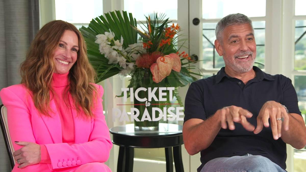 Julia Roberts & George Clooney on Ticket to Paradise & Filming the Dancing