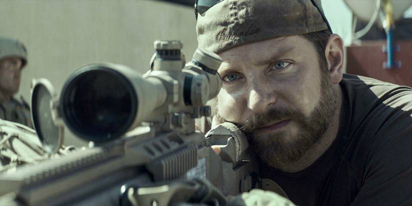 Kris Kyle Rifle 10 Best War Movies Based on Memoirs, Ranked