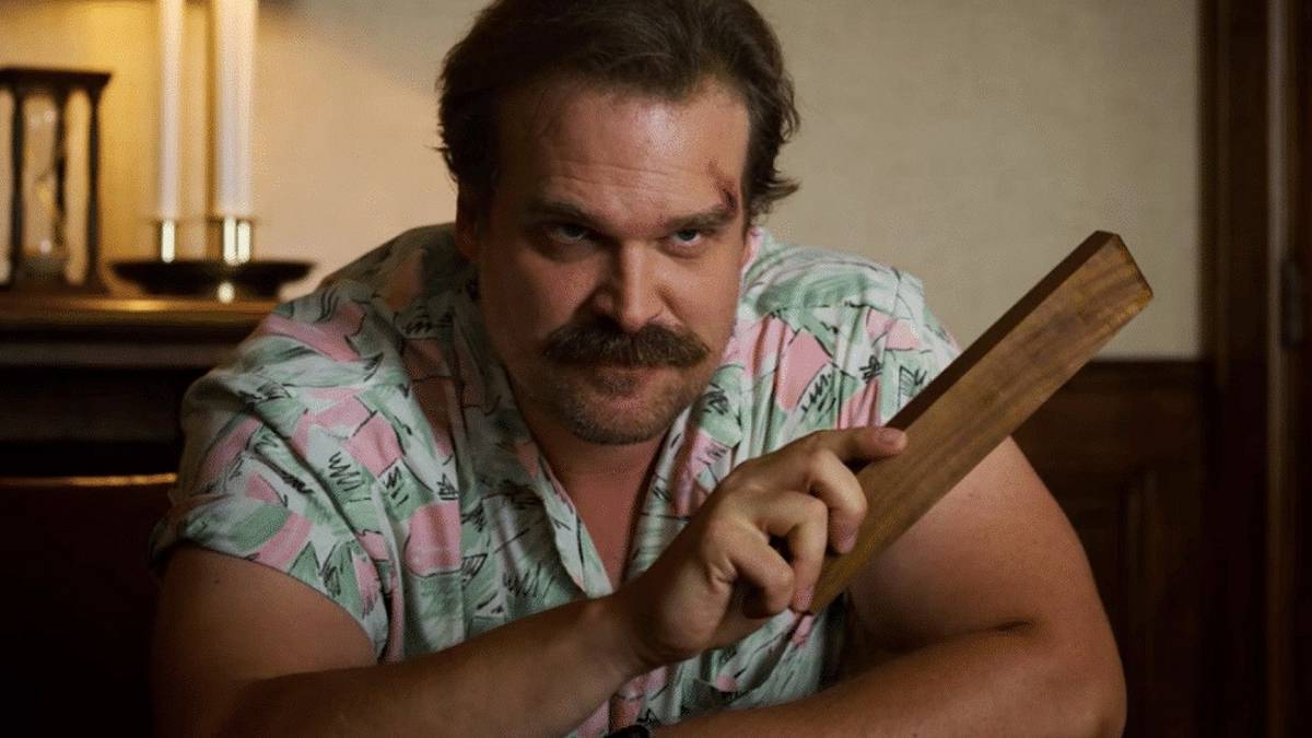 Hopper Stranger Actor David Harbour Is Ready To Leave ‘Stranger Things’ Behind After 10 Years ...