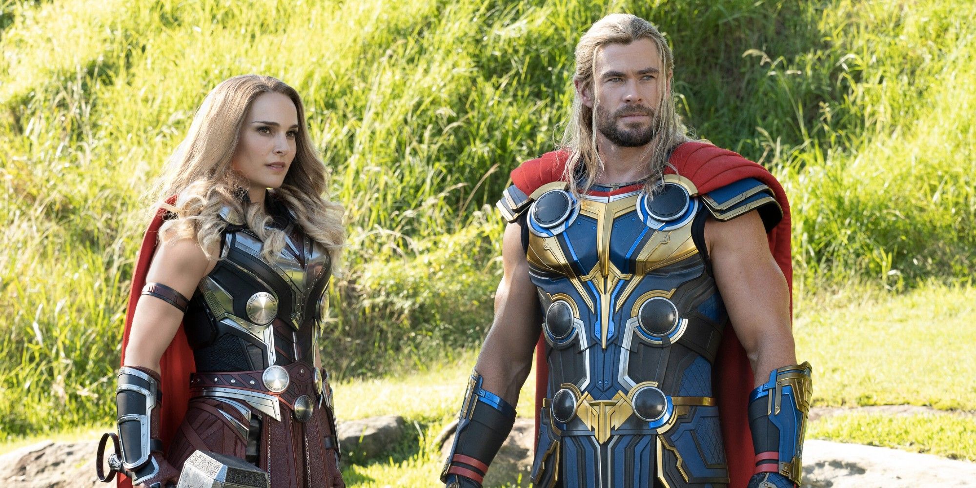 Portman-Hemsworth-Thor-Love-and-Thunder-2022