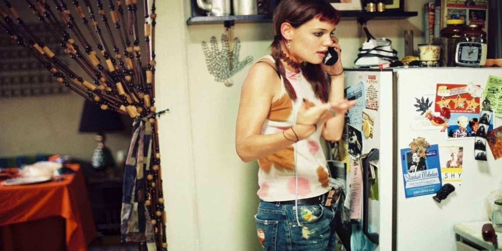 Katie Holmes on the phone in Pieces of April