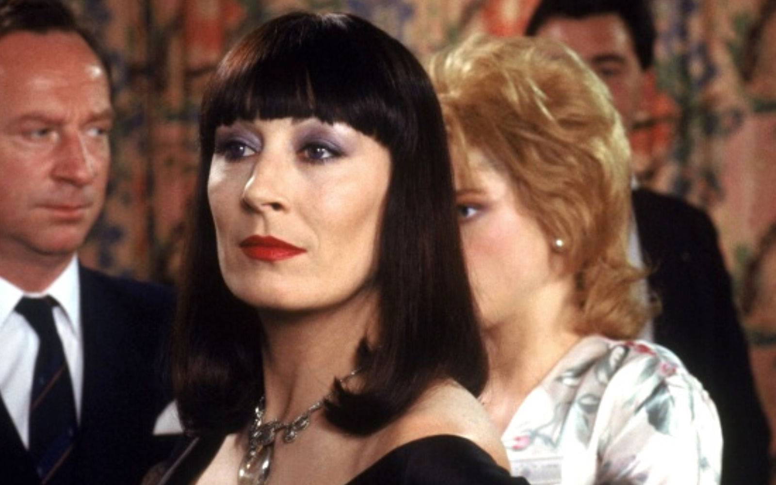 Incredible Candy Caper - Night of Mystery, image size:1600x1000