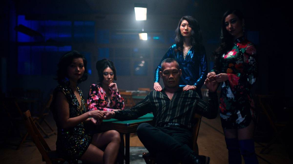 La olvidada serie de suspenso negro de seis partes de Netflix es una de sus mejores joyas escondidas La olvidada serie de suspenso negro de seis partes de Netflix es una de sus mejores joyas escondidas