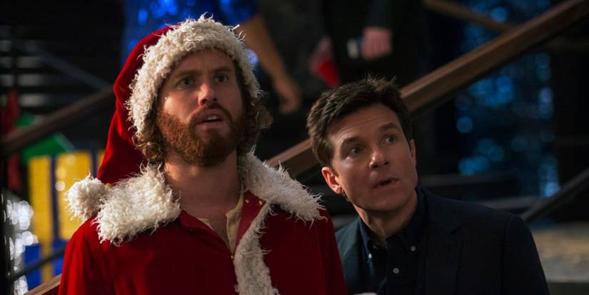 kantor-pesta-natal-tj-miller-jason-bateman