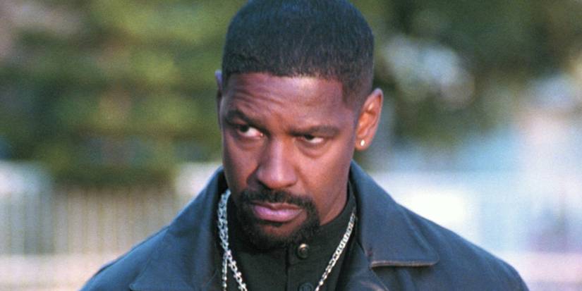 Denzel Washington as Alonzo Harris looking intently in Training Day.