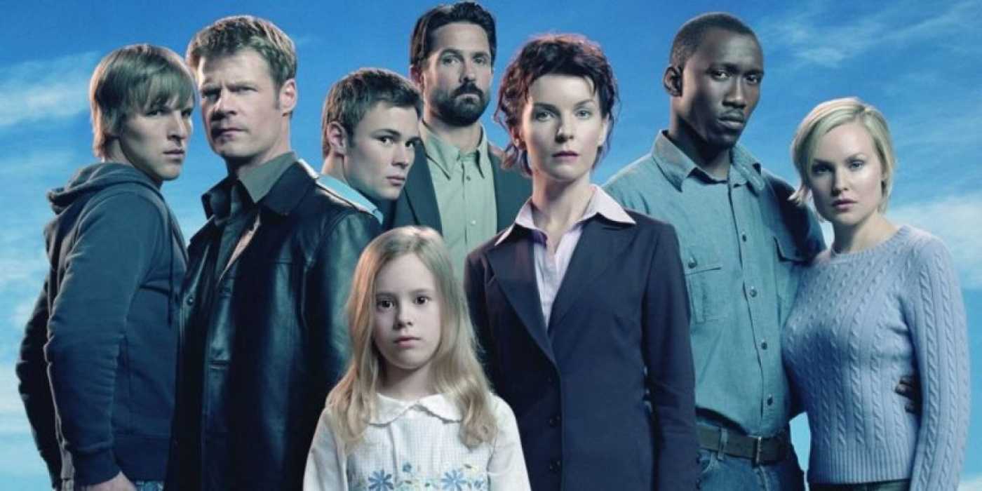 Chad Faust, Joel Gretsch, Patrick Flueger, Billy Campbell, Jacqueline McKenzie, Mahershala Ali, Laura Allen, and Conchita Campbell as Shawn, Tom, Kyle, Jordan, Diana, Richard, Lily, and Maia in promotional image of The 4400.