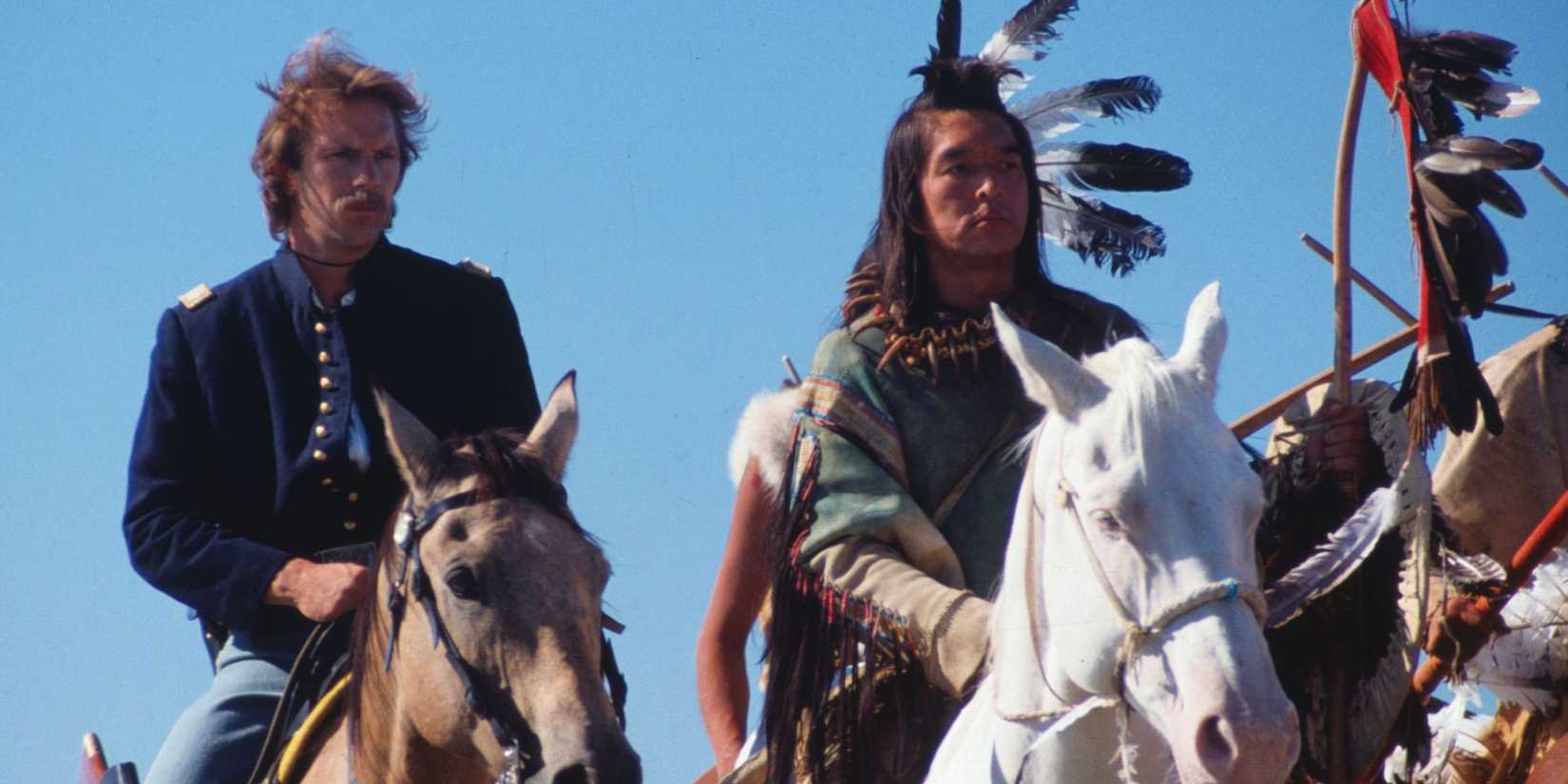 John J. Dunbar on horseback next to Kicking Bird in Dances with Wolves.