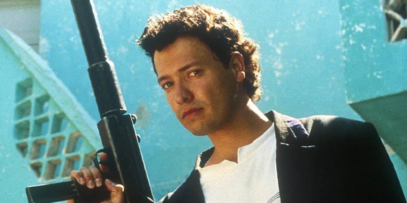 Carlos Gallardo as El Mariachi in El Mariachi.