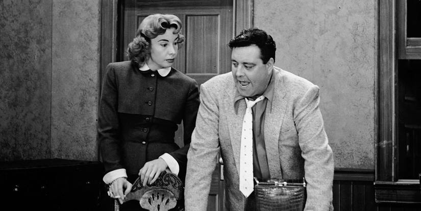 Audrey Meadows and Jackie Gleason in The Honeymooners.