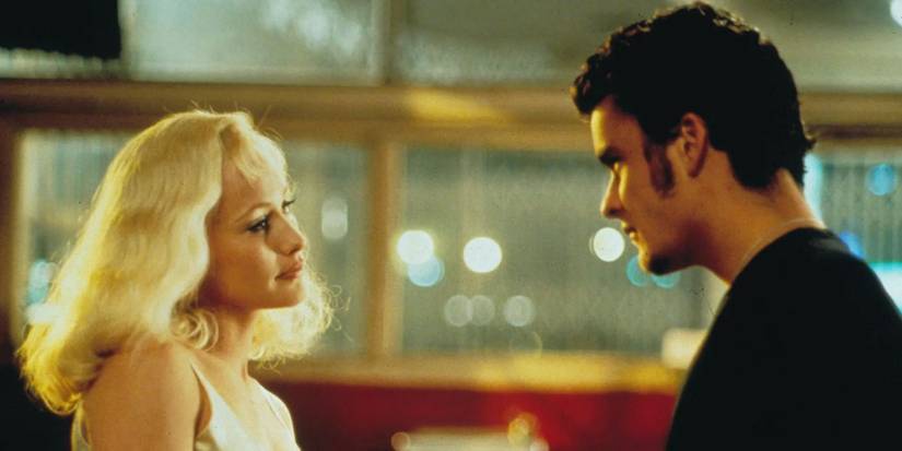 Patricia Arquette as Alice looking at Balthazar Getty as Pete in 'Lost Highway'