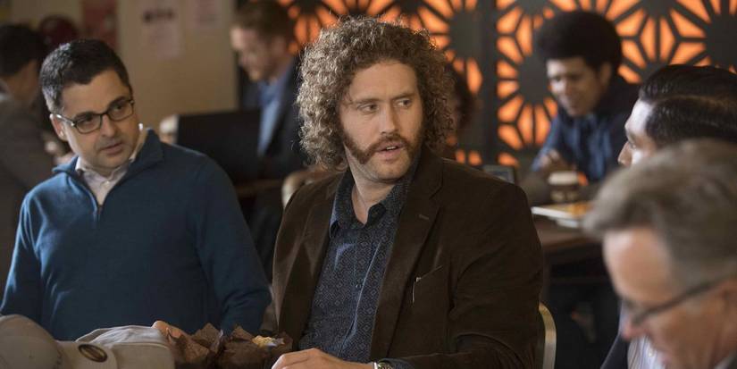 Erlich Bachman (TJ Miller) 