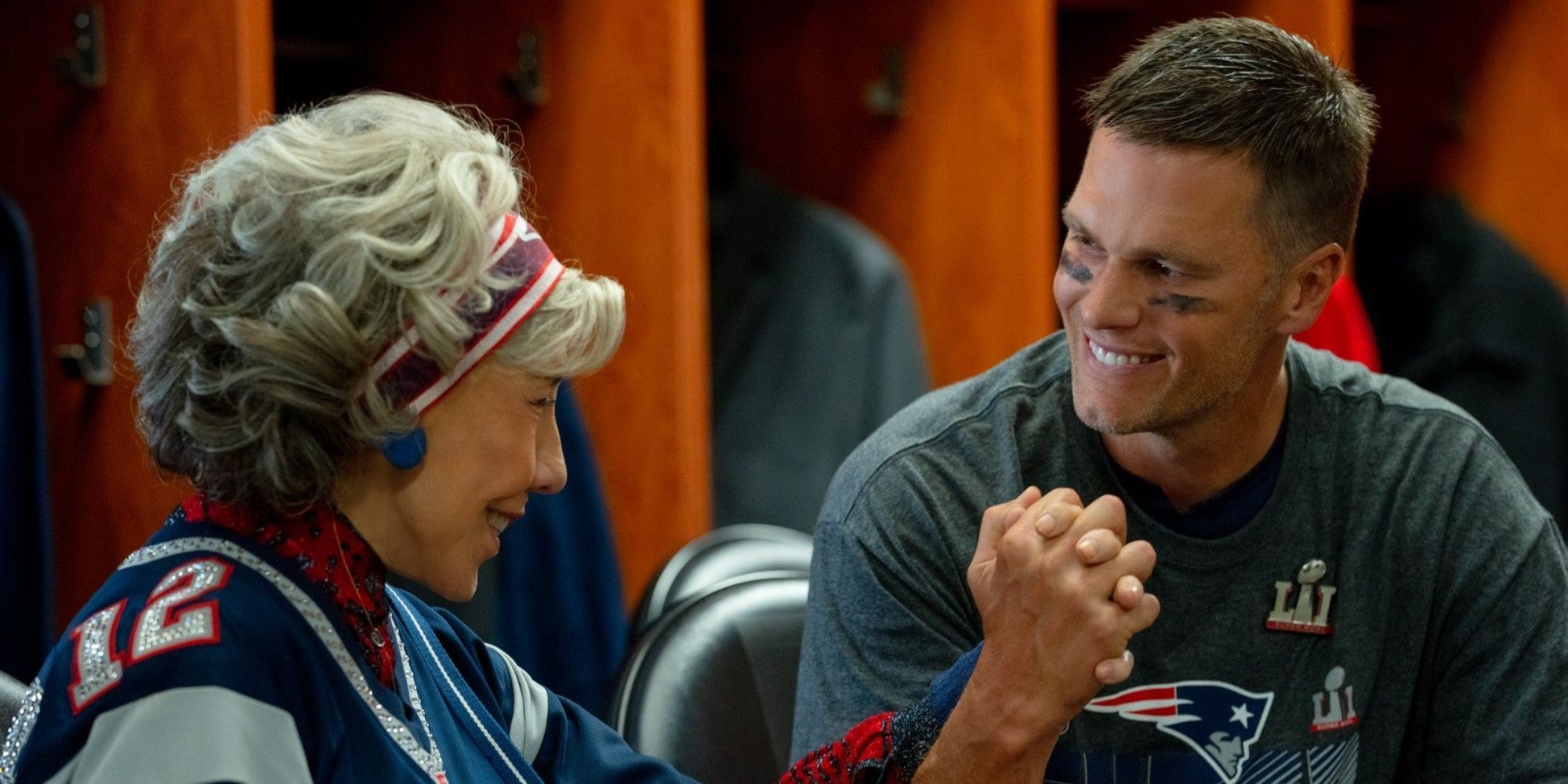 Lily Tomlin & Jane Fonda's 58% Rotten Tomatoes NFL Movie Takes the ...