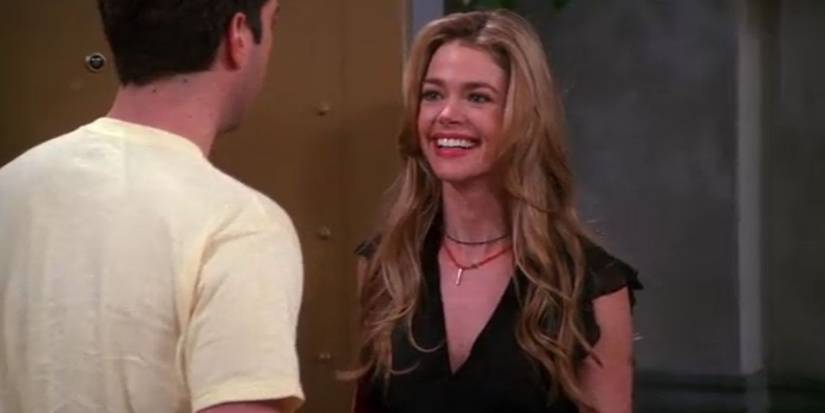 10 Most Confusing Plotlines in 'Friends,' Ranked