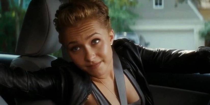 Hayden Panettiere as Kirby driving in Scream 4