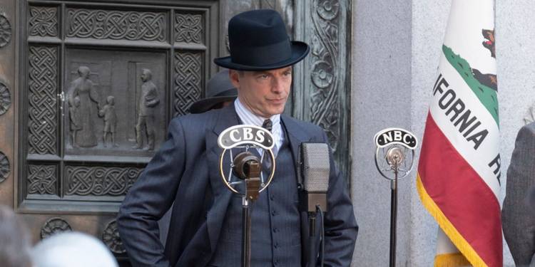 Justin Kirk as Hamilton Burger in Perry Mason Season 2