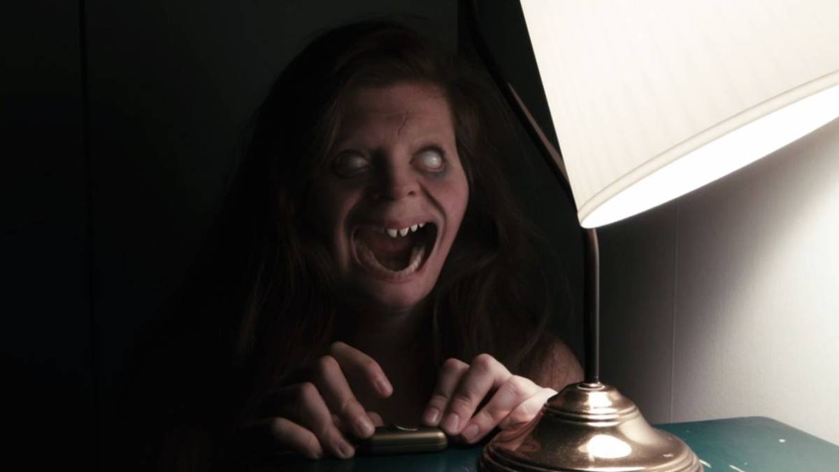 The 'Lights Out' Short Film Is Creepier Than Its Feature Length Adaptation, image size:1200x675