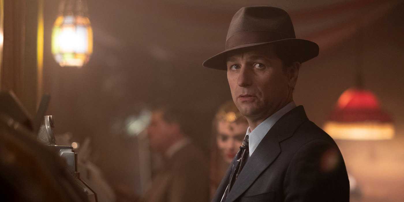 W Mosan R R Matthew Rhys Teams Up With an ‘IT: Welcome to Derry’ Star in This ...