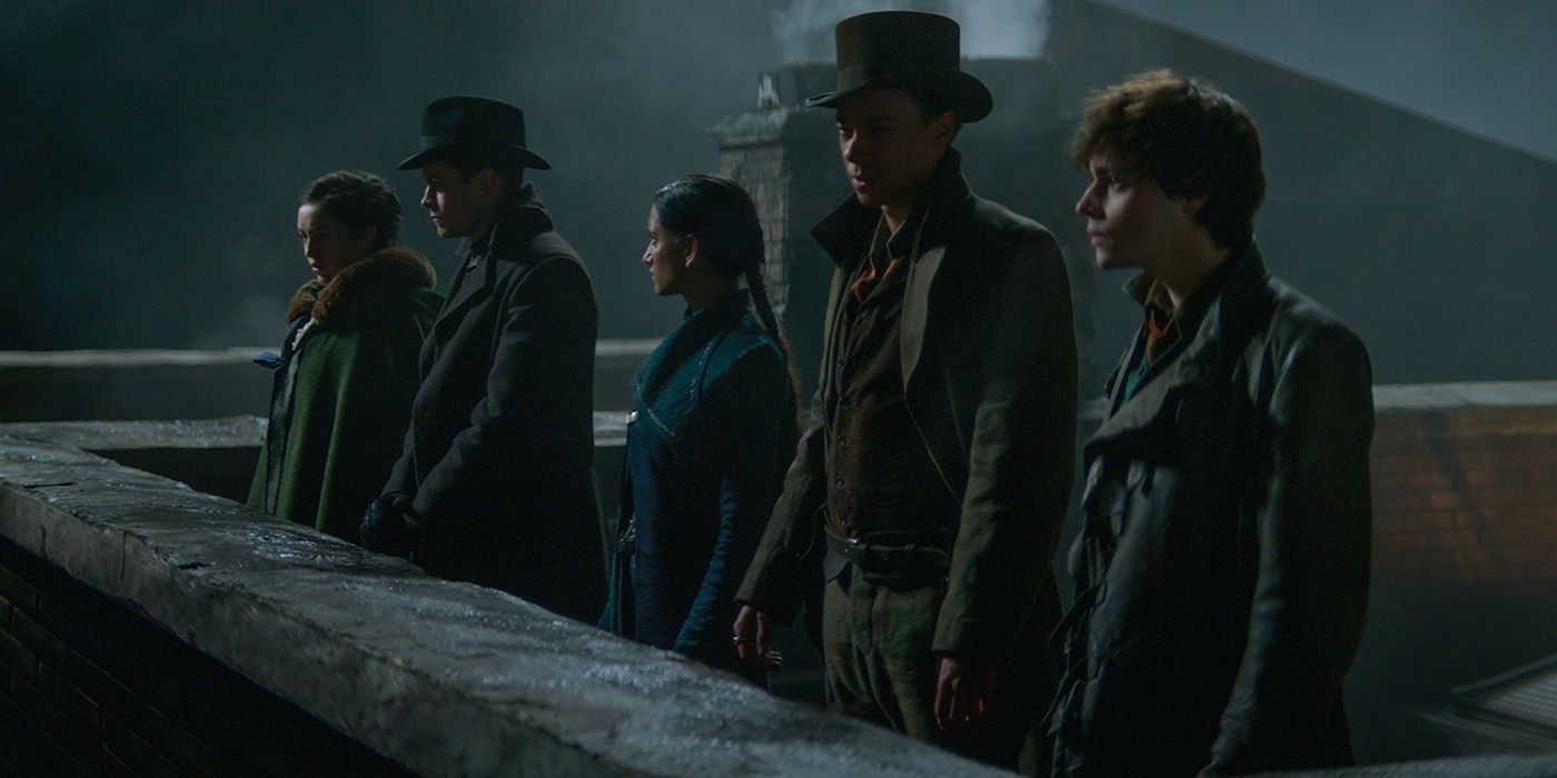 Danielle Galligan, Freddy Carter, Amita Suman, Kit Young and Jack Wolfe as the Crows in Shadow and Bone Season 2, Episode 1. 