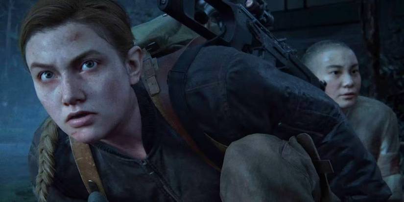 Abby and Lev crouching and hiding in The Last of Us Part II