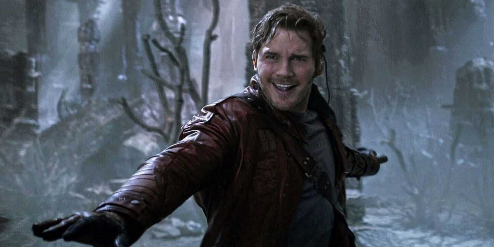 Chris Pratt as Peter Quill dancing with his headphones on in 'Guardians of the Galaxy' (2014).
