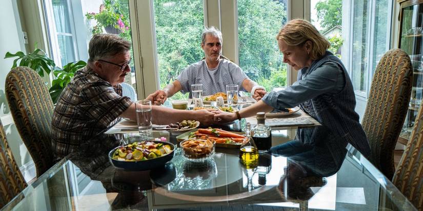 Joaquin Phoenix Nathan Lane and Amy Ryan in Beau Is Afraid